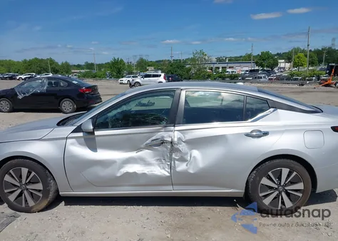 2022 Nissan Altima Sv Fwd из США, поврежденный, VIN 1N4BL4DV8NN308773